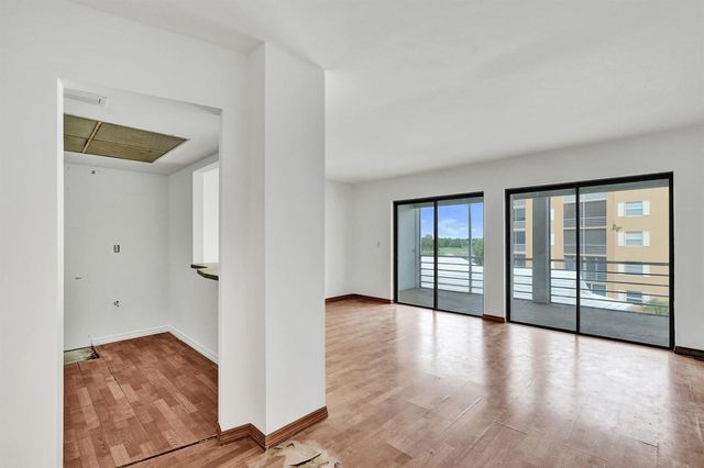 304 Golfview Road 304, North Palm Beach, FL 33408