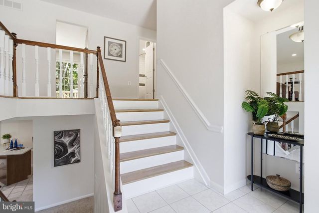 4618 GUINEA RD, Fairfax, VA 22032