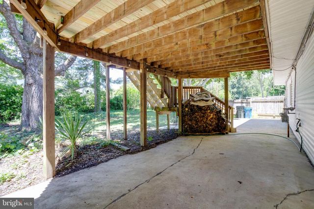 4618 GUINEA RD, Fairfax, VA 22032