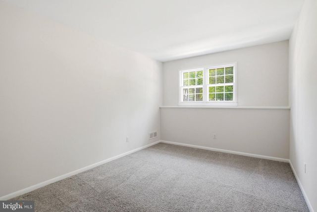 4618 GUINEA RD, Fairfax, VA 22032