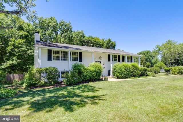 4618 GUINEA RD, Fairfax, VA 22032