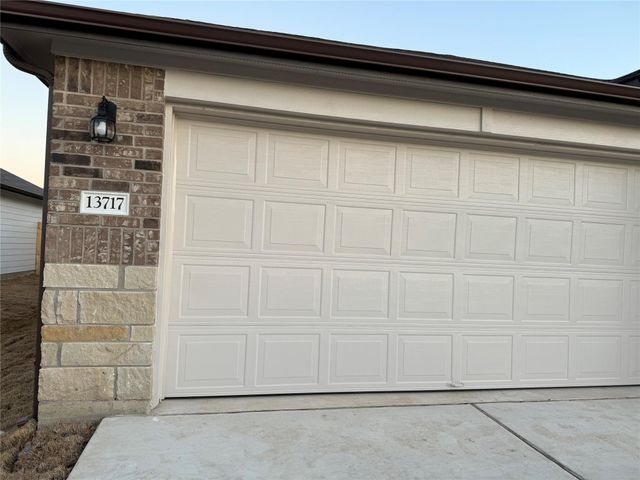 13717 Thomas Wheeler WAY, Manor, TX 78653