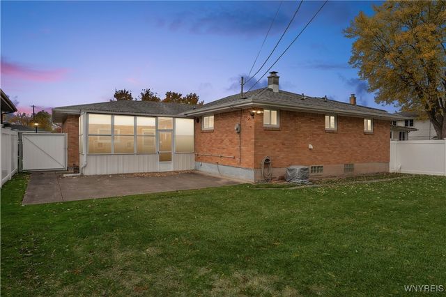 69 Maplegrove Avenue, Tonawanda, NY 14150