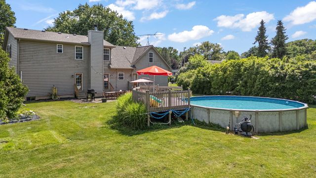 1207 Martinal Road, Valparaiso, IN 46383