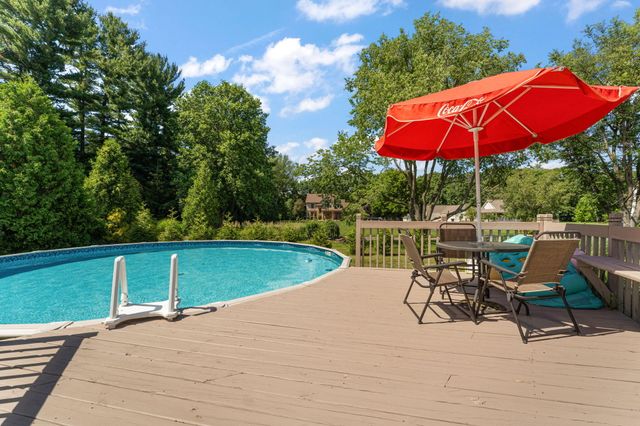 1207 Martinal Road, Valparaiso, IN 46383
