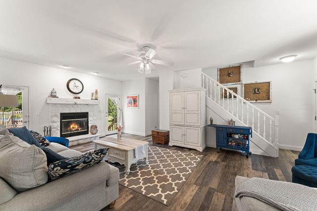 1207 Martinal Road, Valparaiso, IN 46383