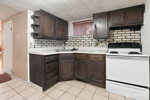 111 Goodrich Street, Iselin, NJ 08830
