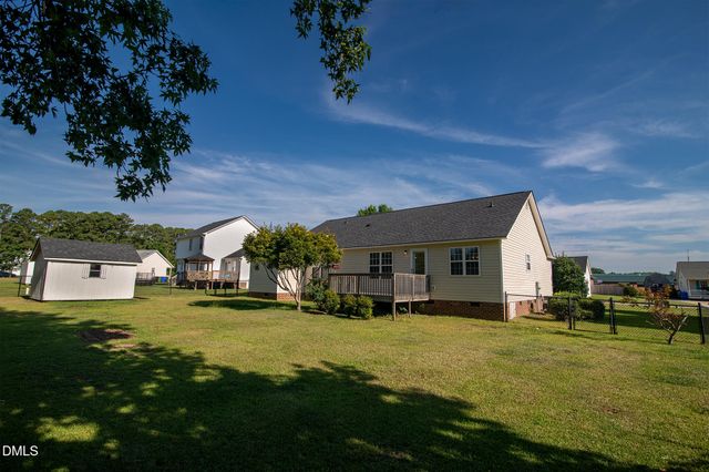 20 Boardwalk Avenue, Benson, NC 27504