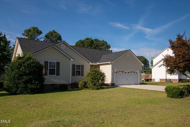 20 Boardwalk Avenue, Benson, NC 27504