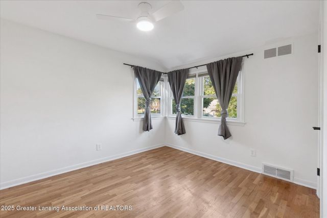 1232 Hitching Post Road, East Lansing, MI 48823