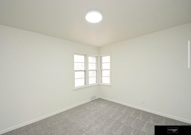 1903 Childs Road E, Bellevue, NE 68005