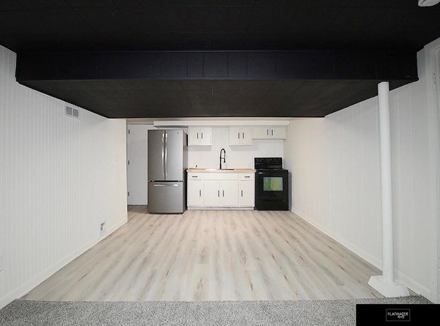 1903 Childs Road E, Bellevue, NE 68005