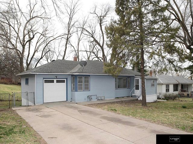 1903 Childs Road E, Bellevue, NE 68005
