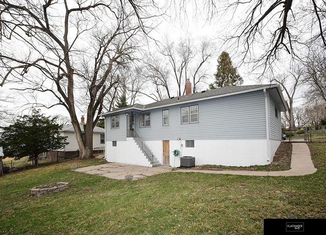 1903 Childs Road E, Bellevue, NE 68005