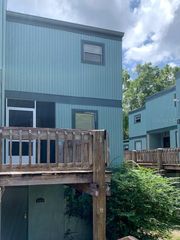 605 SW 75TH STREET 210, Gainesville, FL 32607