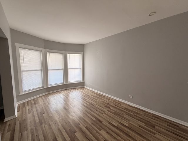 645 N Leamington Avenue, Chicago, IL 60644