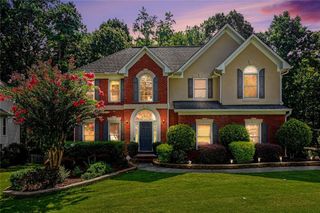 2155 Blackhawk Trail, Lawrenceville, GA 30043