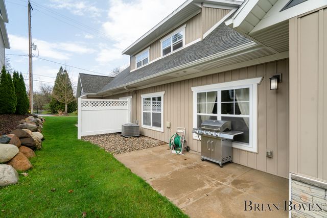 148 Tamarack Lane Ne 2B, Rockford City, MI 49341