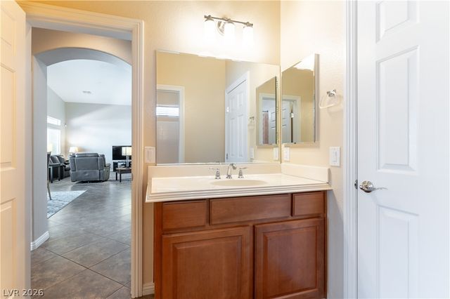 1982 Zicker Avenue, Las Vegas, NV 89123