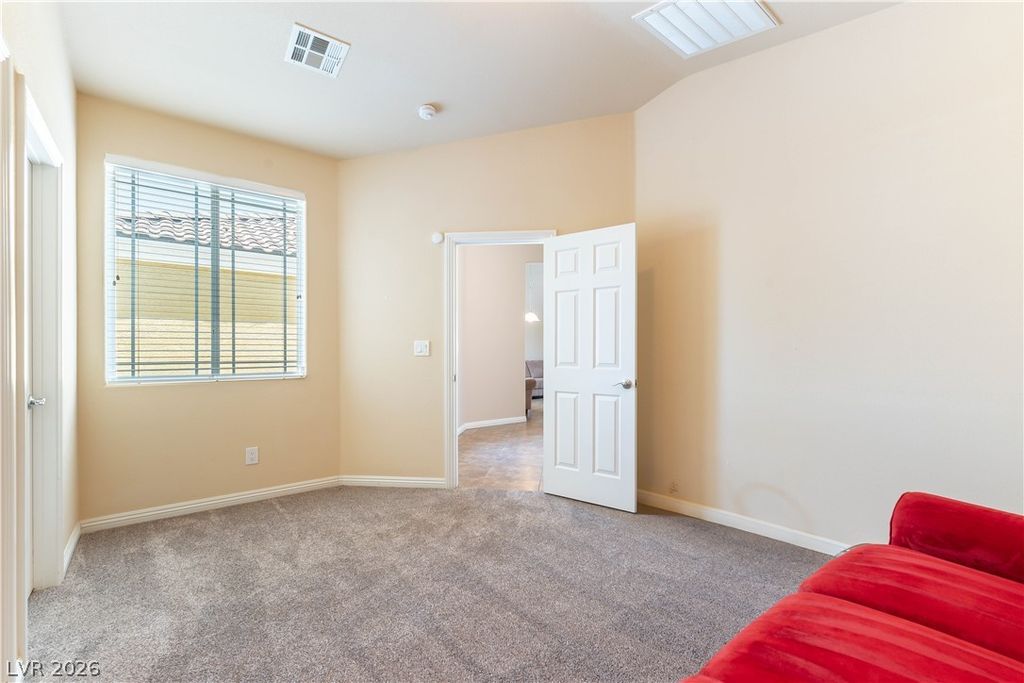 Image 18 of property listing at 1982 Zicker Avenue, Las Vegas, NV 89123