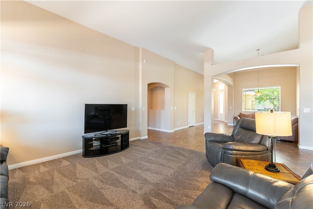 Image 7 of property listing at 1982 Zicker Avenue, Las Vegas, NV 89123