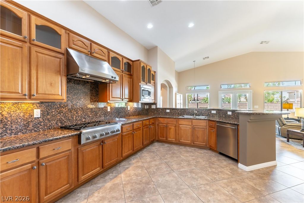 Image 9 of property listing at 1982 Zicker Avenue, Las Vegas, NV 89123