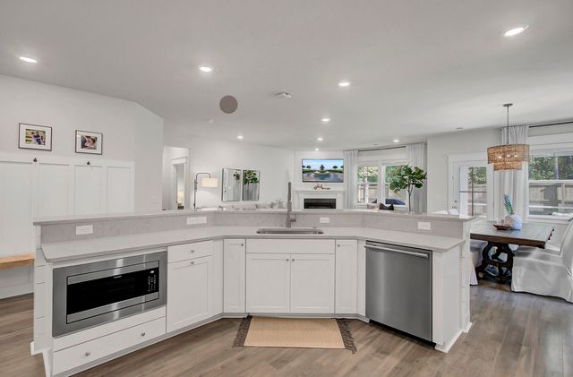 3037 Caspian Court, Mount Pleasant, SC 29466