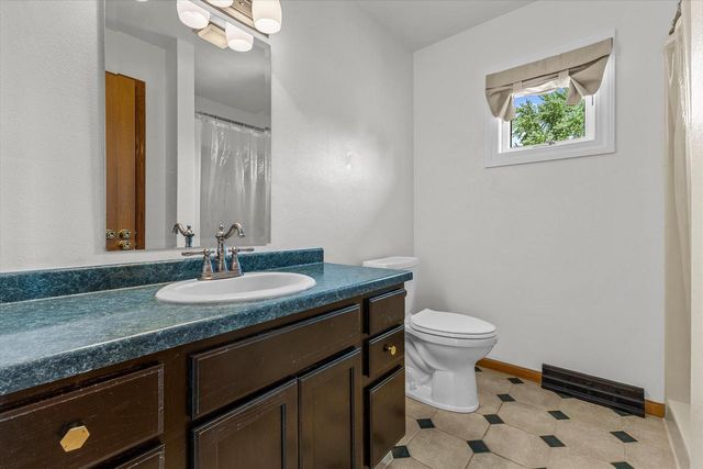 N6640 Laural ROAD, Elkhorn, WI 53121