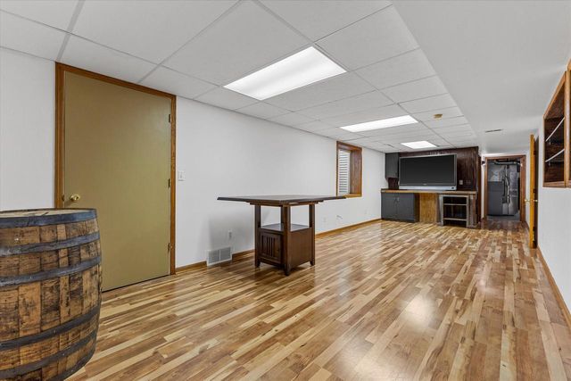 N6640 Laural ROAD, Elkhorn, WI 53121