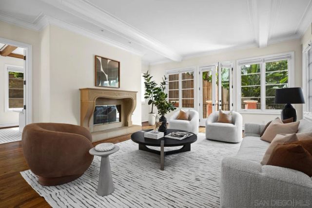 1631 Mimulus Way, La Jolla, CA 92037