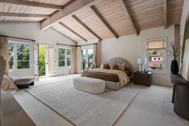 1631 Mimulus Way, La Jolla, CA 92037