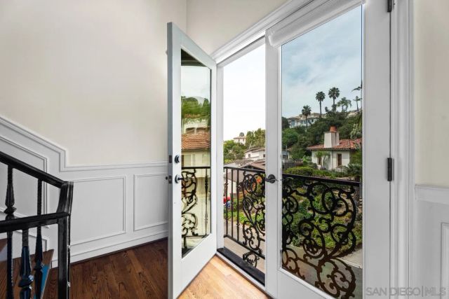 1631 Mimulus Way, La Jolla, CA 92037