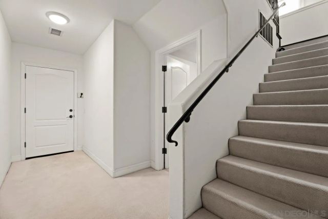 1631 Mimulus Way, La Jolla, CA 92037