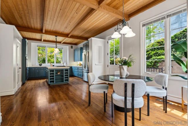 1631 Mimulus Way, La Jolla, CA 92037