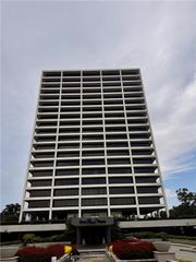 700 W 31st Street 407, Kansas City, MO 64108