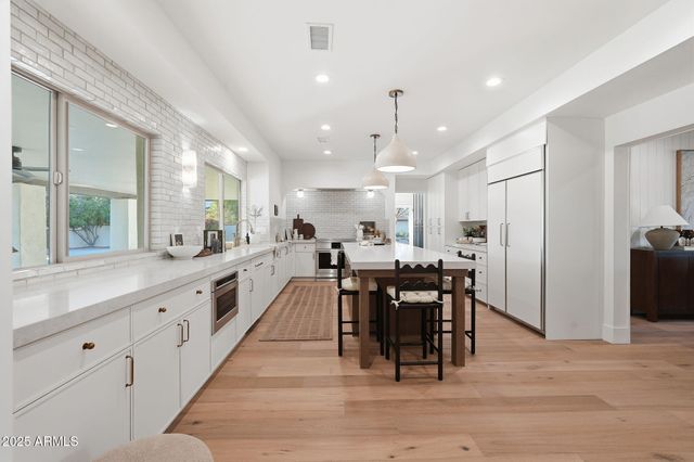 2173 E LA VIEVE Lane, Tempe, AZ 85284