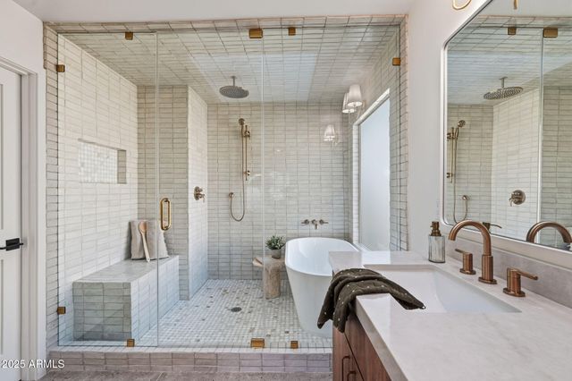 2173 E LA VIEVE Lane, Tempe, AZ 85284