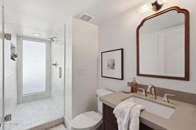 2173 E LA VIEVE Lane, Tempe, AZ 85284