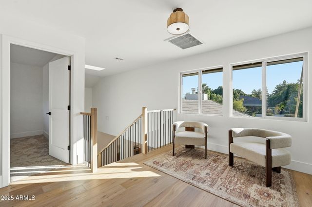 2173 E LA VIEVE Lane, Tempe, AZ 85284