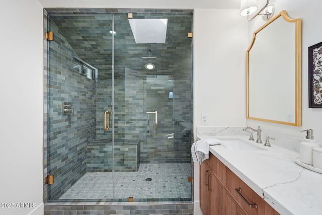 2173 E LA VIEVE Lane, Tempe, AZ 85284