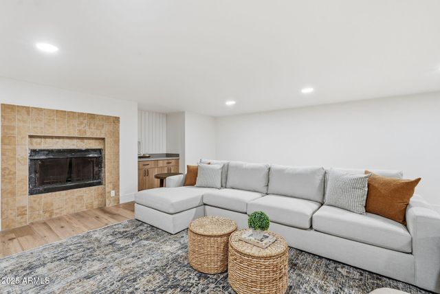 2173 E LA VIEVE Lane, Tempe, AZ 85284