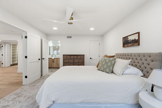 2173 E LA VIEVE Lane, Tempe, AZ 85284