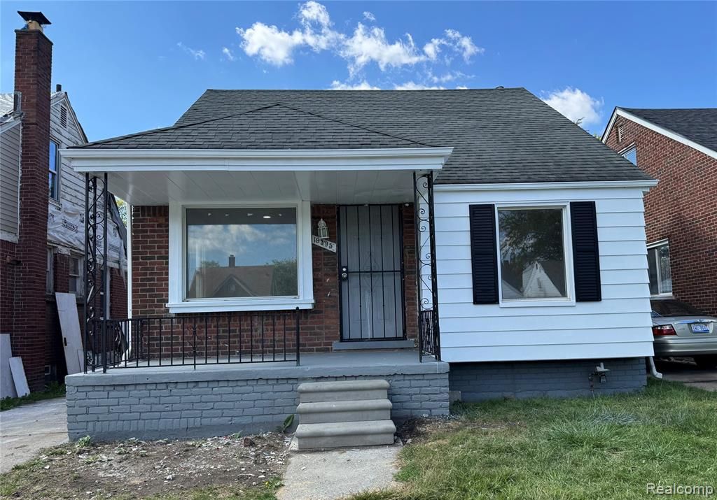 19395 Fairport Street, Detroit, MI 48205