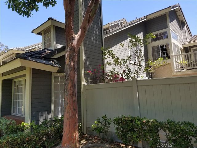 20725 E Crest C, Walnut, CA 91789