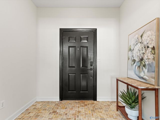 109 Cedar Glen Drive, Huntsville, AL 35811