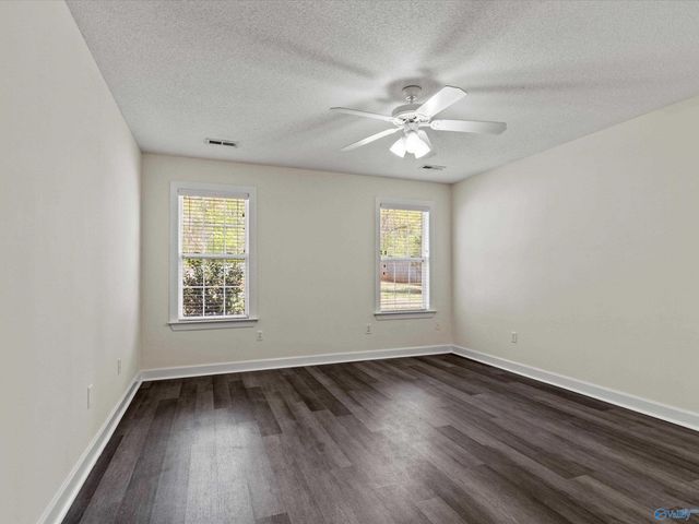 109 Cedar Glen Drive, Huntsville, AL 35811