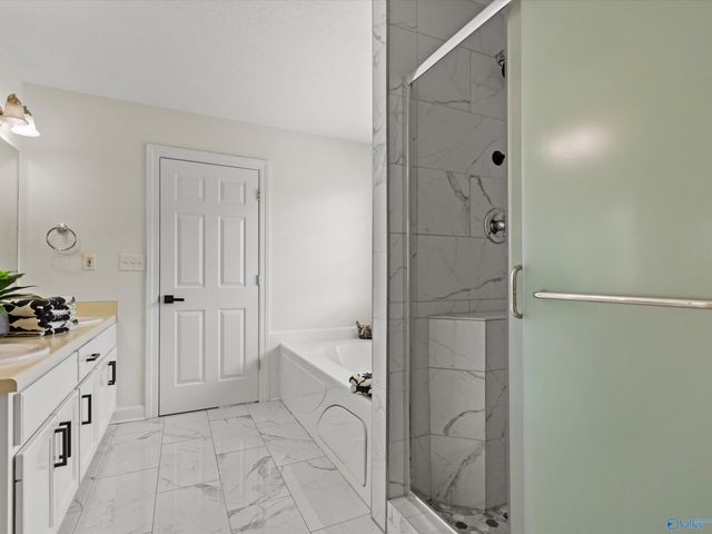 109 Cedar Glen Drive, Huntsville, AL 35811