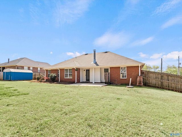 109 Cedar Glen Drive, Huntsville, AL 35811