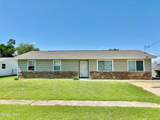 610 Amy Street, Lynn Haven, FL 32444