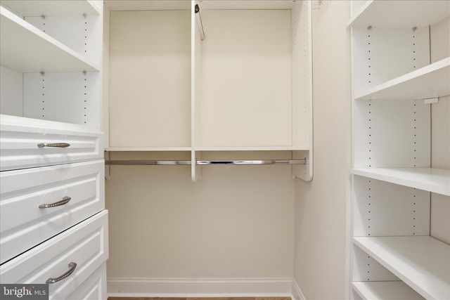 42983 PASCALE TER, Ashburn, VA 20148